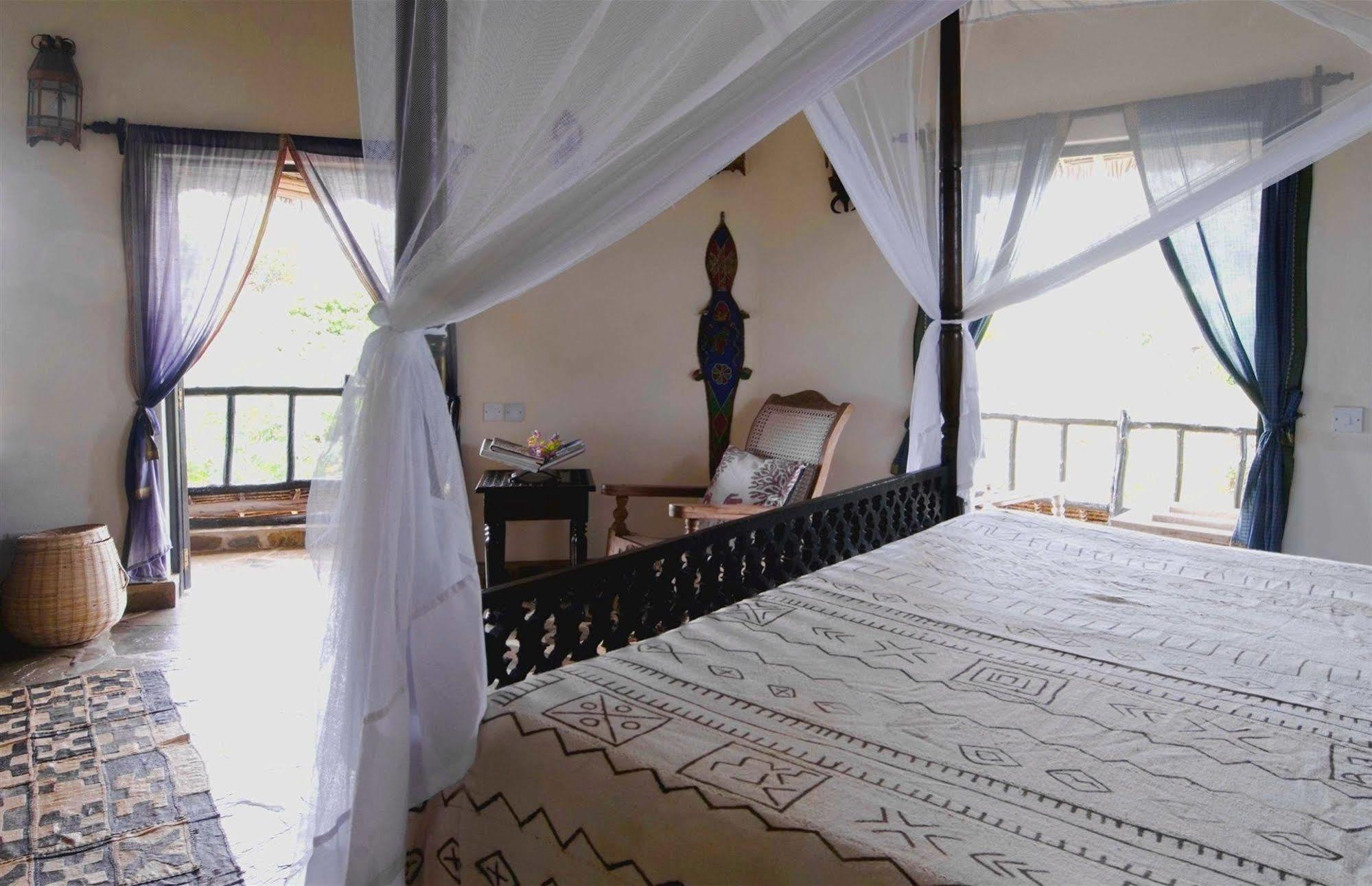 Kinondo Kwetu Hotel Diani Beach Buitenkant foto