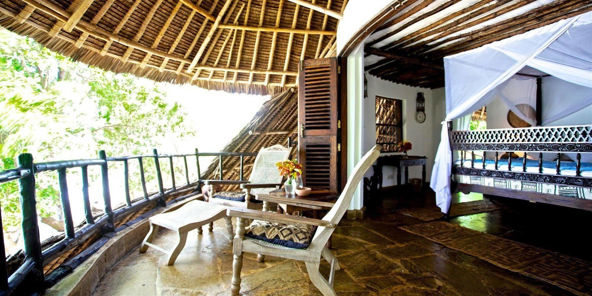 Kinondo Kwetu Hotel Diani Beach Buitenkant foto
