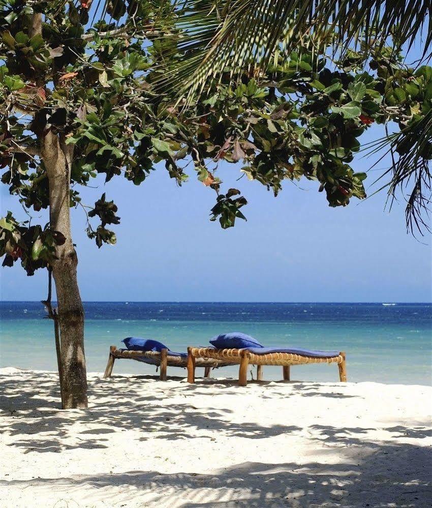 Kinondo Kwetu Hotel Diani Beach Buitenkant foto
