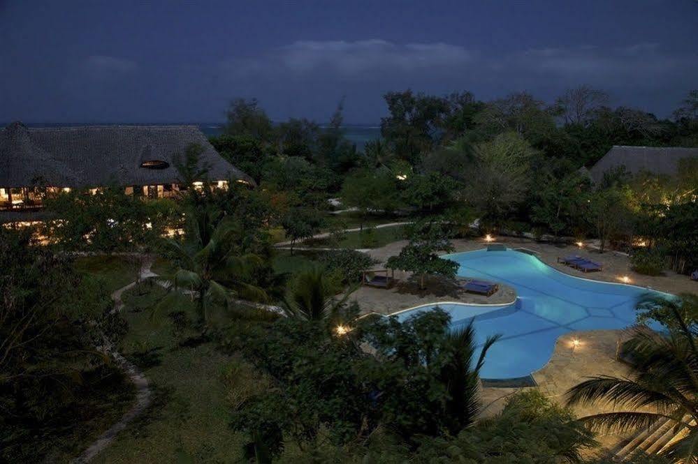Kinondo Kwetu Hotel Diani Beach Buitenkant foto